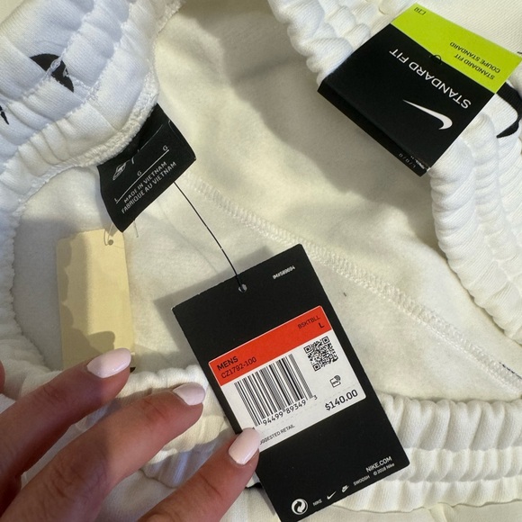 Kith men’s sweatshirt collaboration with NBA - Picture 10 of 16